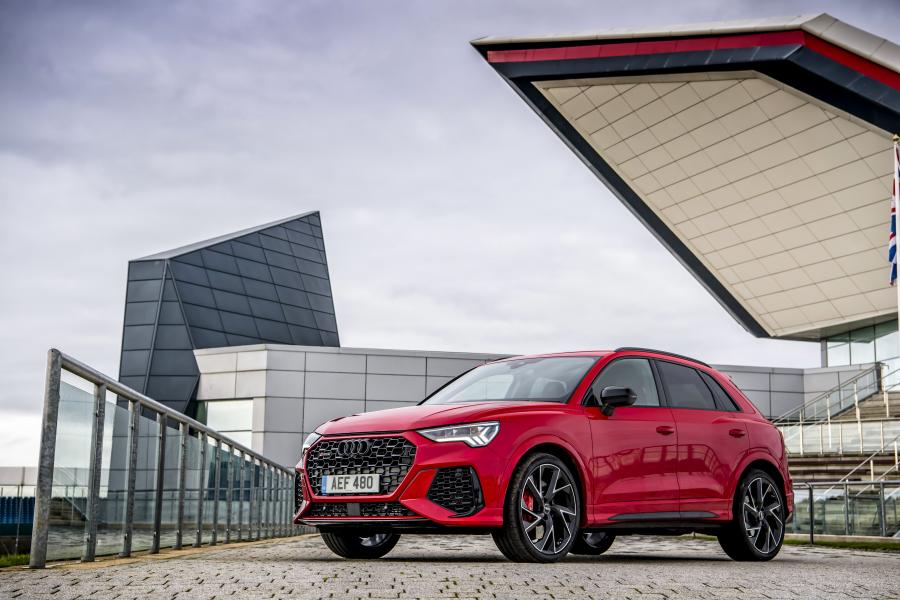  Audi RS Q3 2019 года  (UK) (фото 27 из 63)